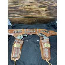 Load image into Gallery viewer, Vintage Hubley Wells Fargo Holster Set with  Vintage toys