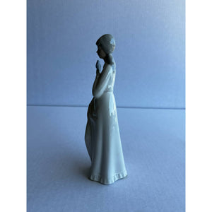 Vintage Beautiful Valencia By LLadro Porcelain Lady with Blue Bird Made In Spain