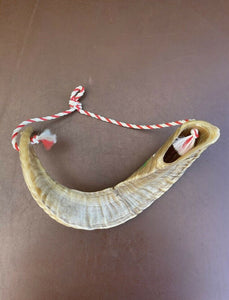 Vintage Decorative Floral Animal Horn With Rope - Wall Decor / Blowing Horn