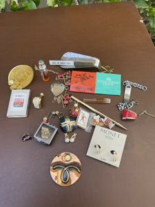 Vintage Items Junk Drawer Lot Estate Odds-n-Ends B21