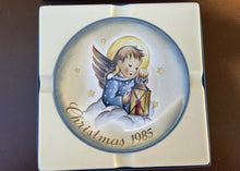 Load image into Gallery viewer, Schmid &quot;Angelic Messenger&quot; 1983 Collector Plate Hummel Inspired B17