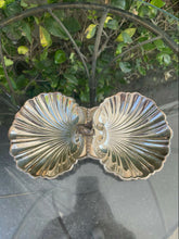 Load image into Gallery viewer, Antique Crescent Silver Plate Baroque Silver plated Clam Shell Dish Bowl B22