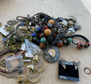 LARGE Vintage Junk Drawer Lot - Mixed Lot, Oddities, Rarities, Collectibles B5