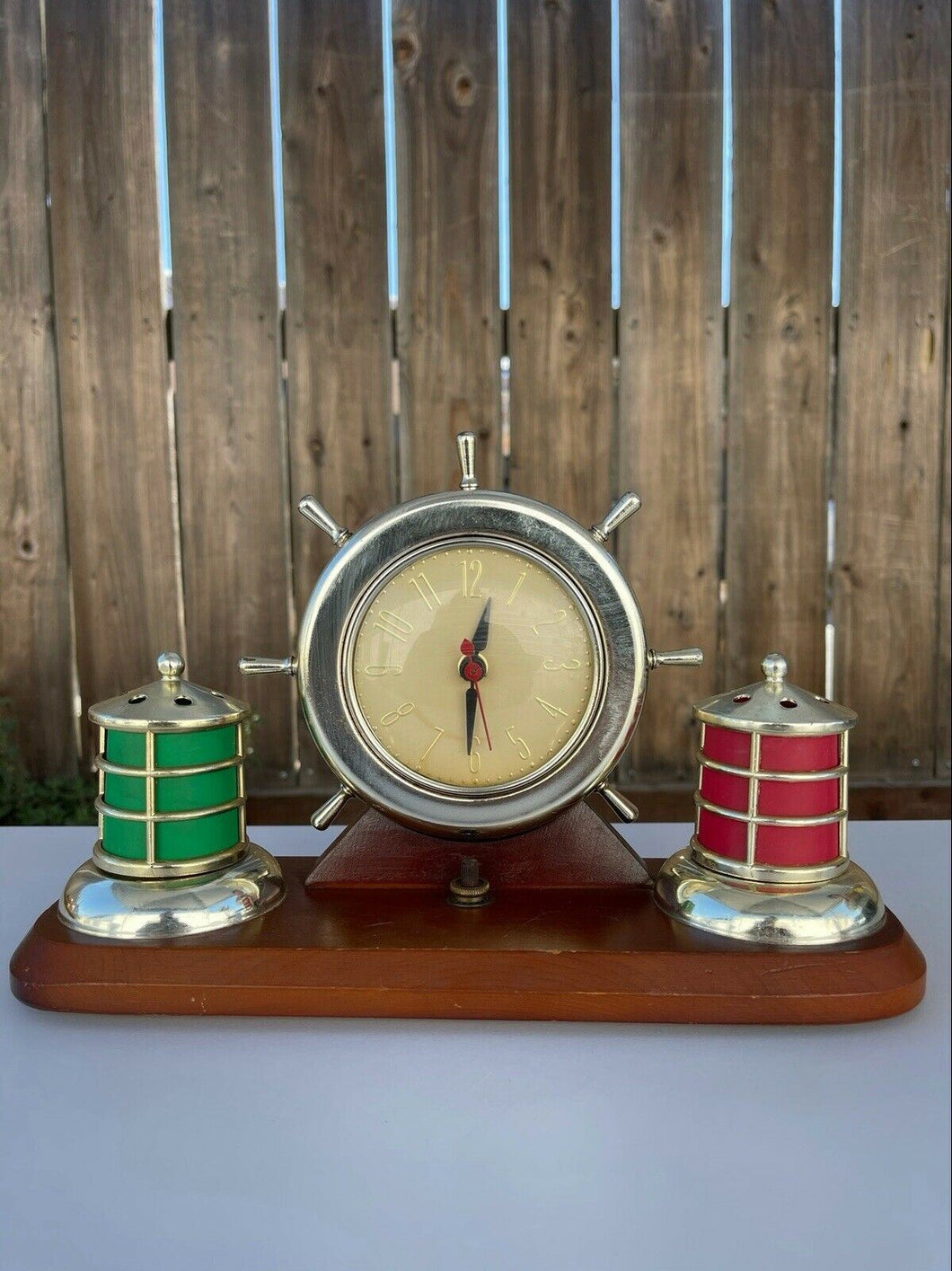 Vintage Gibralter Precision Ships Wheel Clock W/ Port & Starboard Lights B11