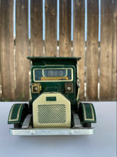 Load image into Gallery viewer, SH Horikawa Japan Tin Battery Operated Old Fashioned Car With Box VINTAGE B11