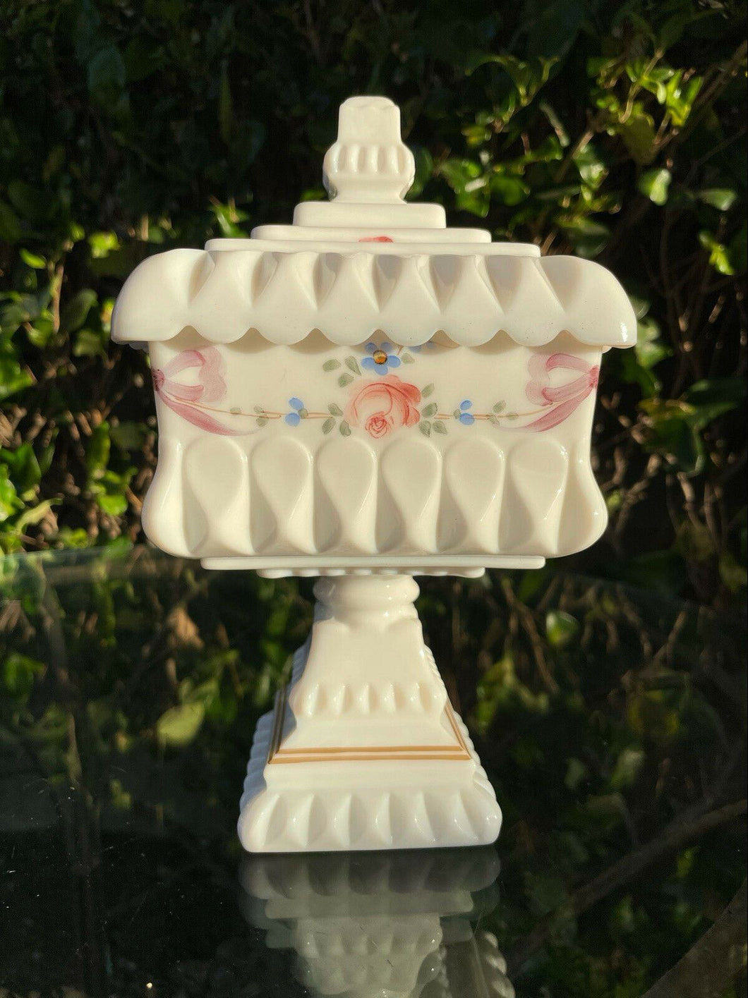 Vintage Westmoreland Hand Painted Wedding Milk Glass Candy Dish Roses &Bows B28