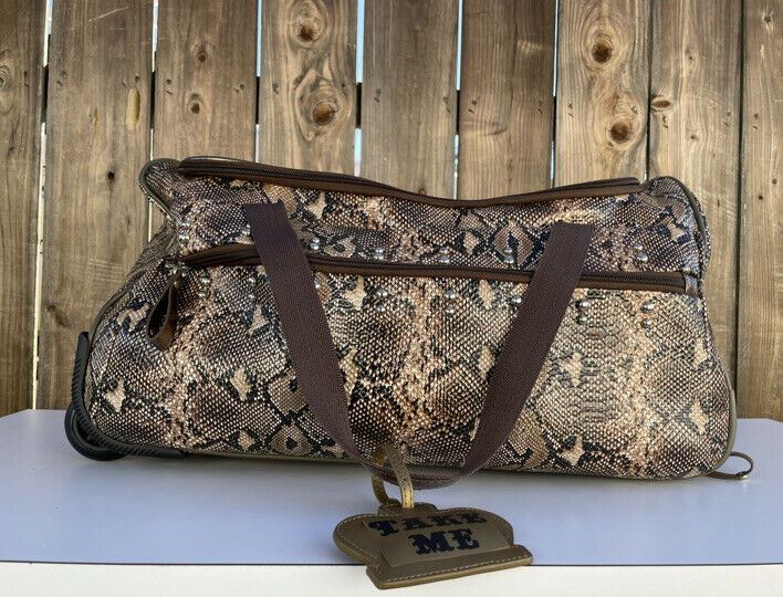 Faux Snake Skin Pattern Airport Traveling Bag on Wheels - B32