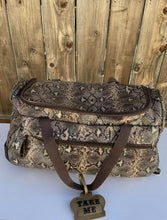 Load image into Gallery viewer, Faux Snake Skin Pattern Airport Traveling Bag on Wheels - B32