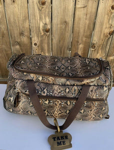 Faux Snake Skin Pattern Airport Traveling Bag on Wheels - B32