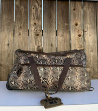 Load image into Gallery viewer, Faux Snake Skin Pattern Airport Traveling Bag on Wheels - B32