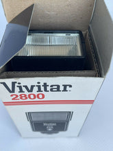 Load image into Gallery viewer, NIB Vivitar Auto Thyristor 2800 Bounce Flash Vintage B37