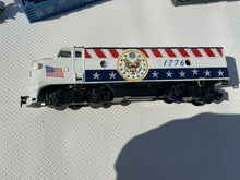 Load image into Gallery viewer, Lot of Vintage HO Scale Lionel, TYCO, Various and Trains . Bin E