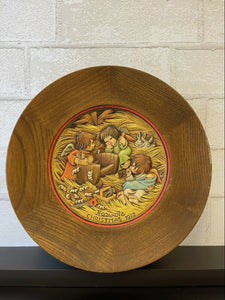 1972 Anri Jaun Ferrandiz "Christmas" Wooden Plate, 9" Diameter B43