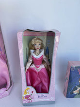 Load image into Gallery viewer, Disney Sleeping Beauty Lot