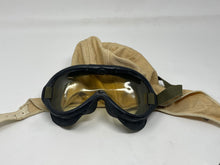 Load image into Gallery viewer, 1930’S Eaglet Flight Helmet Rare Polaroid M-1944 FLIGHT GOGGLES B51