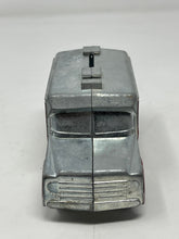 Load image into Gallery viewer, Vintage 1950’s / 1960’s Callen Mfg. Metal Armored Truck Still Bank B50