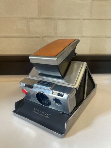 Polaroid SX-70 Instant Film Camera B44 untested