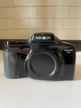 Load image into Gallery viewer, Minolta Maxxum 7xi SLR Film Camera Body B44 Untested
