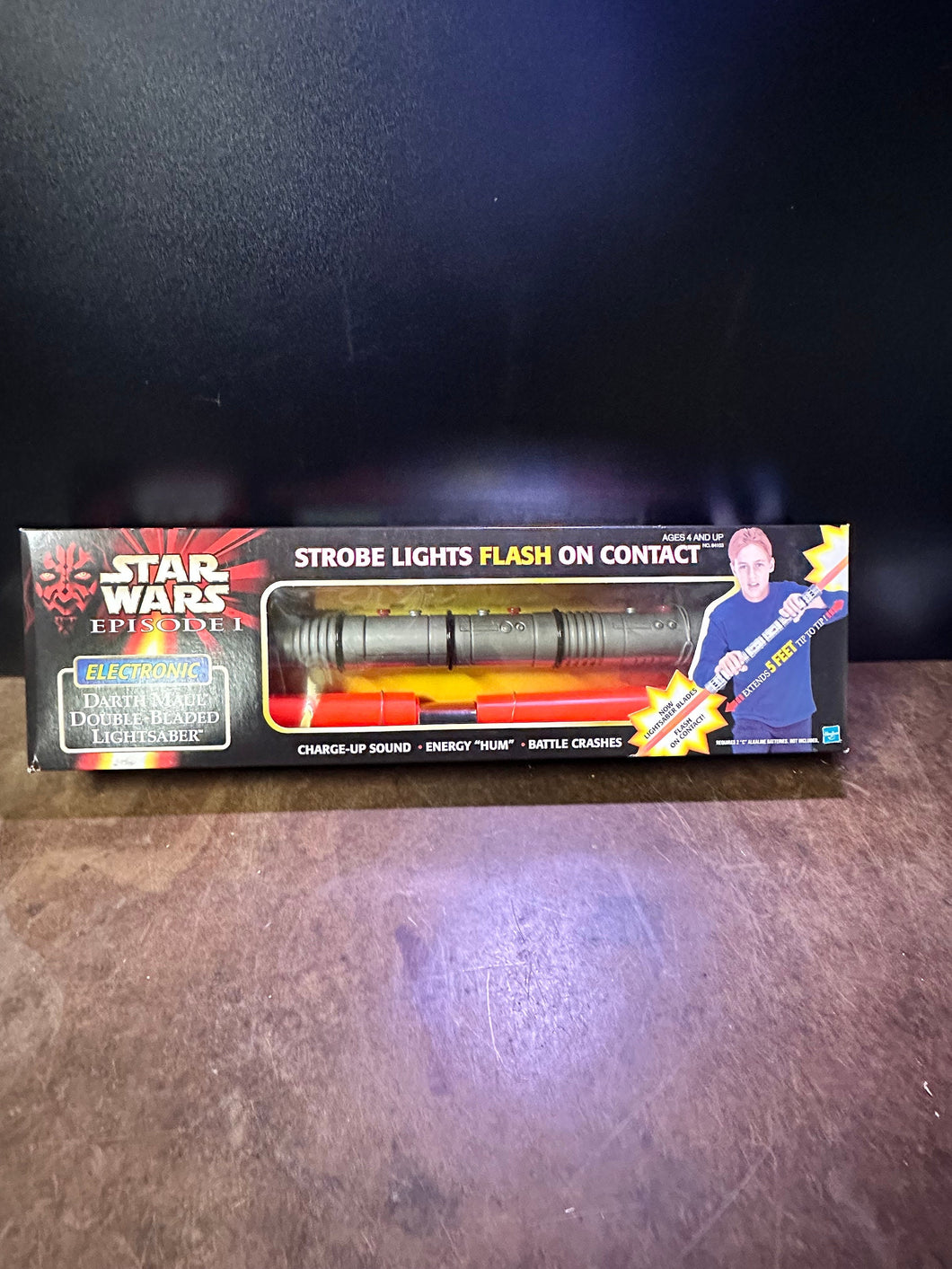 Star Wars Darth Maul Double Lightsaber Electronic Lights Sounds Hasbro 1999 NEW